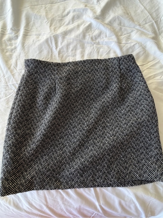 H&M Dresses & Skirts - H&M Black and White Skirt
